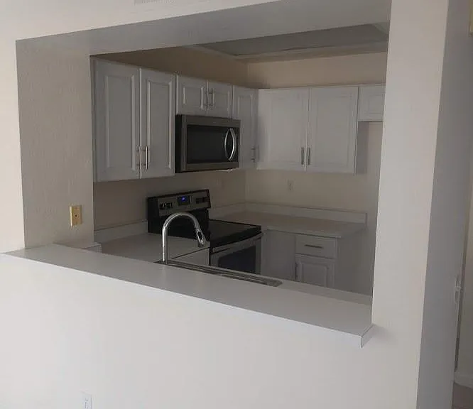 442 Florencia Ln #442 — Photo 2