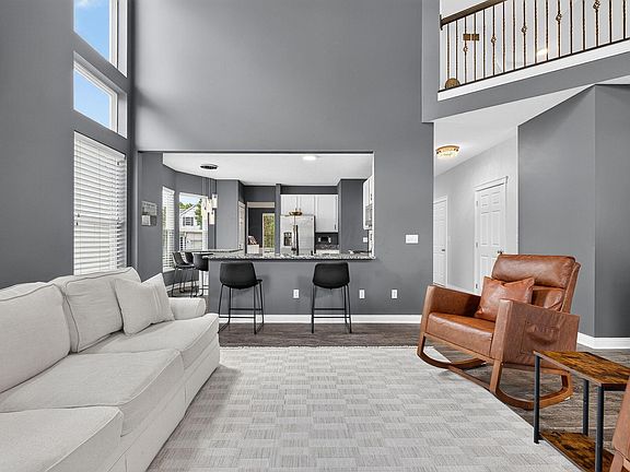 5th image of 1470 Carnoustie Cir