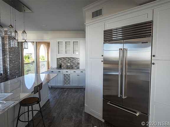 5th image of 253 Minorca Beach Way APT 406