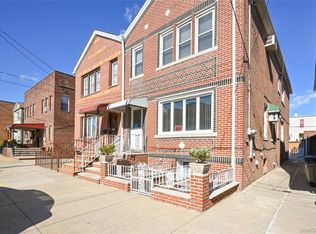 7923 69th Ave, Middle Village, NY 11379