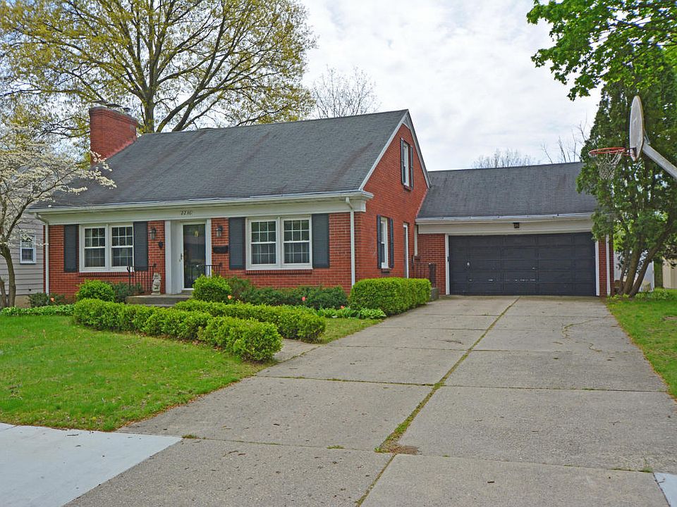 2nd image of 2236 Elliott St SE