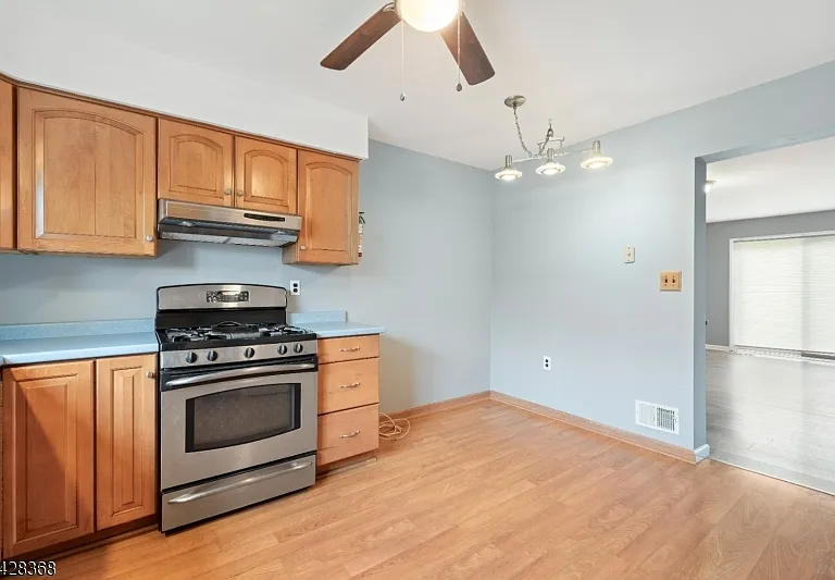 260 Wildflower Ln — Photo 7