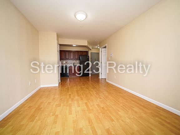 3rd image of 27-16 12th St #2F