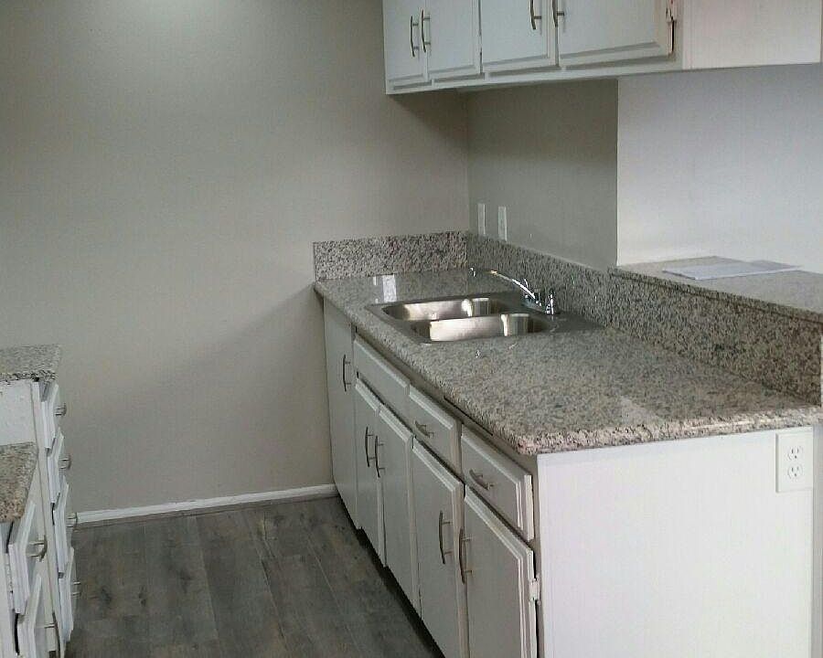1st image of 15916 Vanowen St APT 109