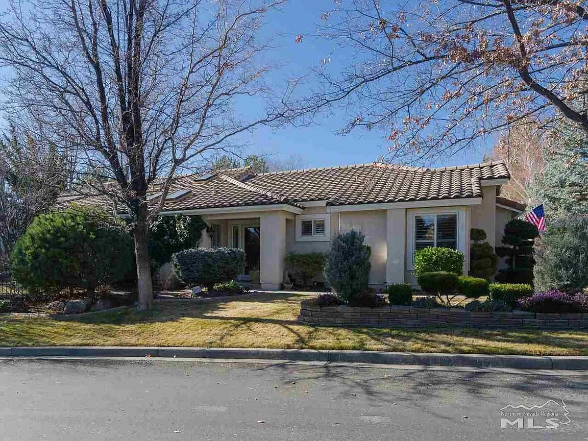 6290 Dog Hollow Ct photo 1