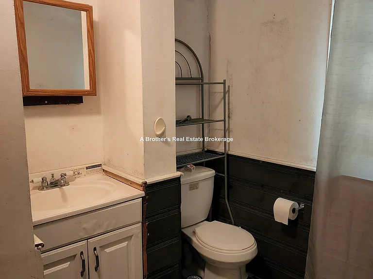 50 Oakdale Ave — Photo 11