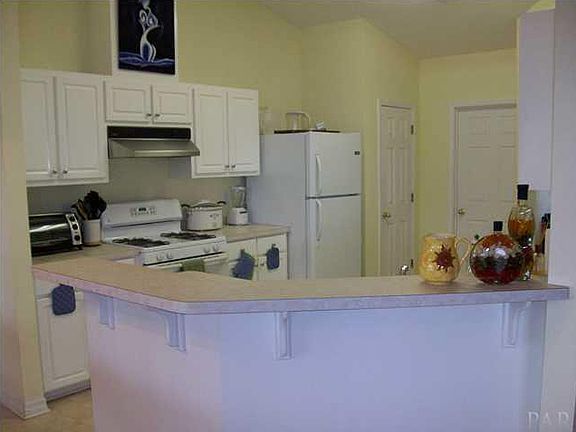 2nd image of 4891 Spencer Oaks Blvd