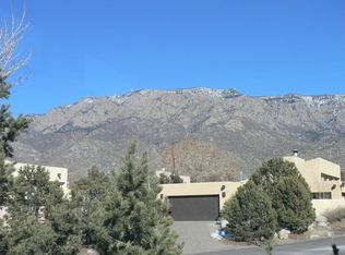 2028 Quail Run Dr NE, Albuquerque, NM 87122