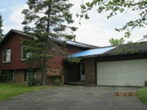 2nd image of 3014 E Lakeview Dr