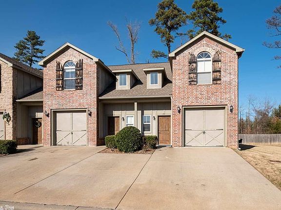 2nd image of 601 Tuscany Cir