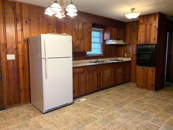 3rd image of 2819 Kulman Pl