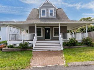 34 Chapin Ave, Warwick, RI 02889