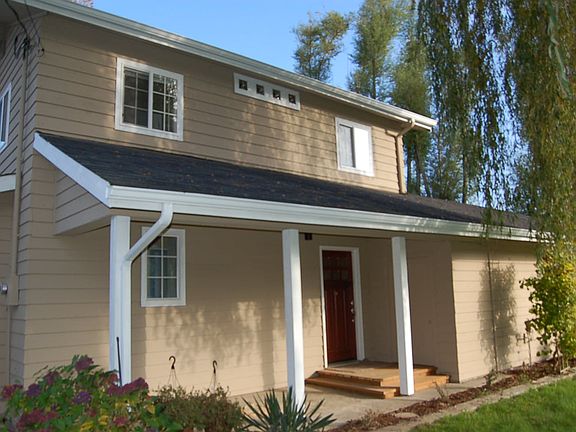 welcoming porch area