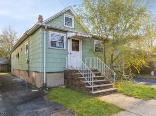 311 Maple Ave, Wallington, NJ 07057