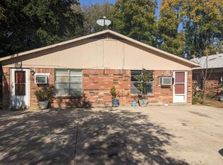 205 Maple St, Arlington, TX 76011