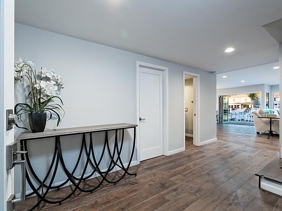 5th image of 2750 Sailor Ave