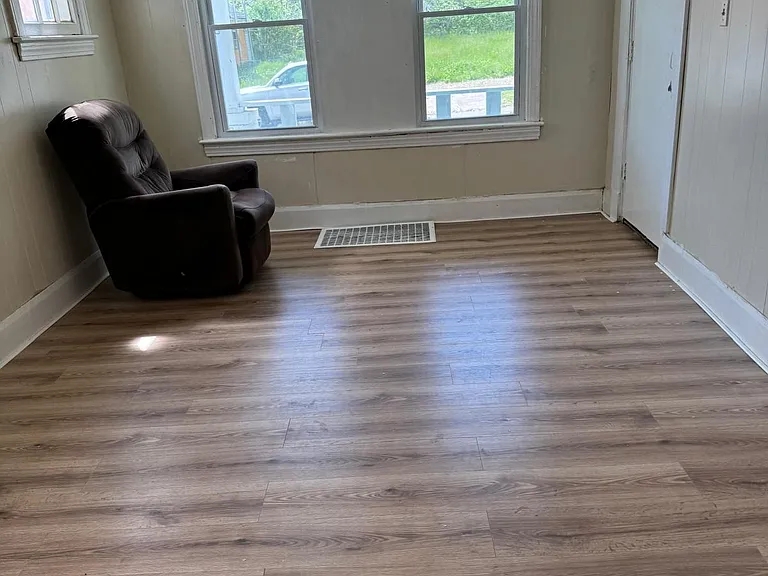 41 Pershing Ave #1 — Photo 6