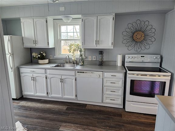 4th image of 82 Wandle Ave