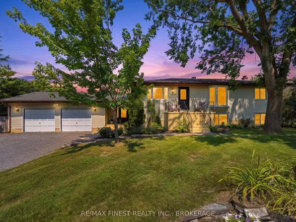 3420 Round Lake Rd, South Frontenac, ON K0H 1X0