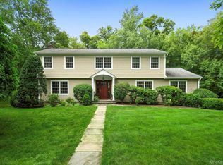 12 Suzanne Lane, Chappaqua, NY 10514