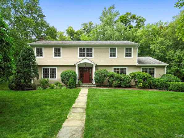 12 Suzanne Lane, Chappaqua, NY 10514