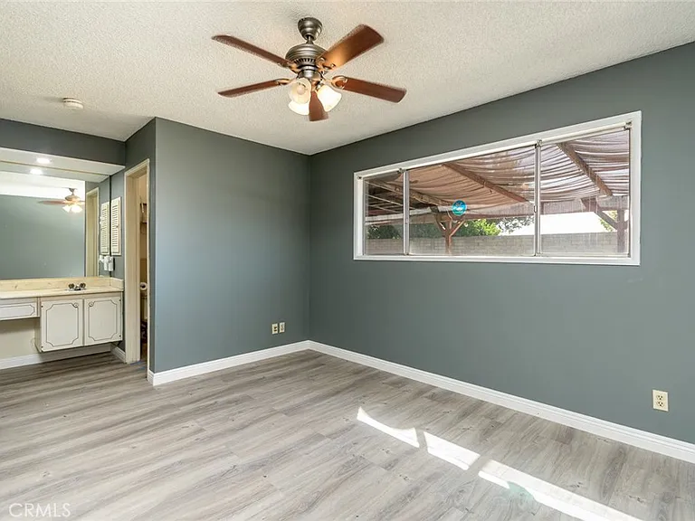 3436 Deerlane Dr — Photo 15
