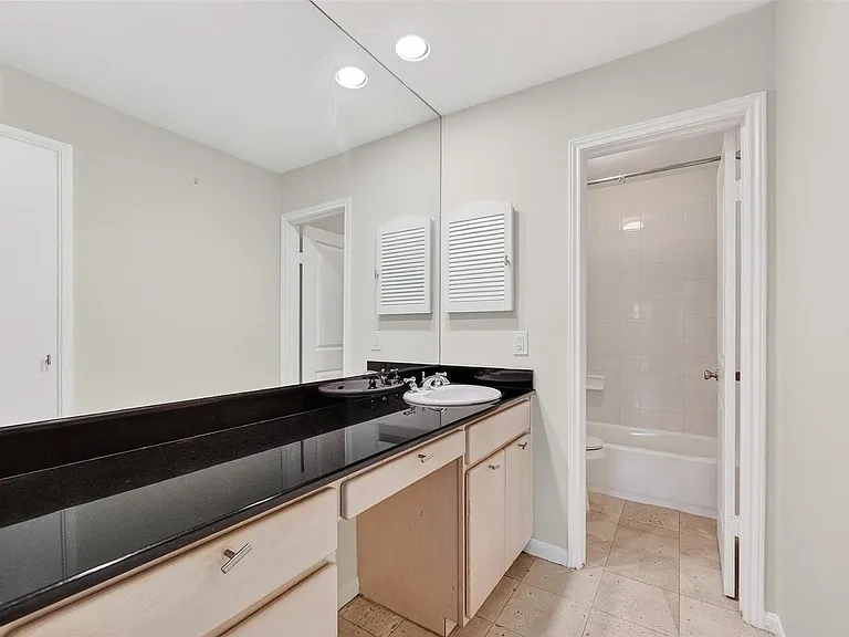 3700 W Clay St #227 — Photo 21