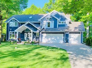 6091 Wild Rose Rd, Burtchville, MI 48059