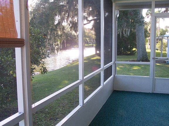 28' Screened Porch