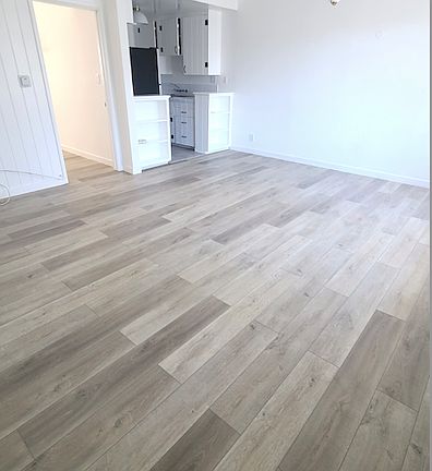 3rd image of 1246 N Sweetzer Ave #22