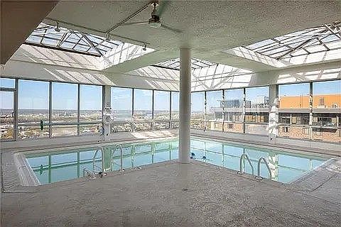 5th image of 600 E 8th St APT 9H