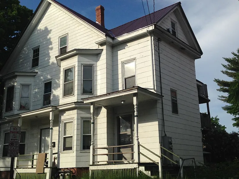 Payson St — Photo 1