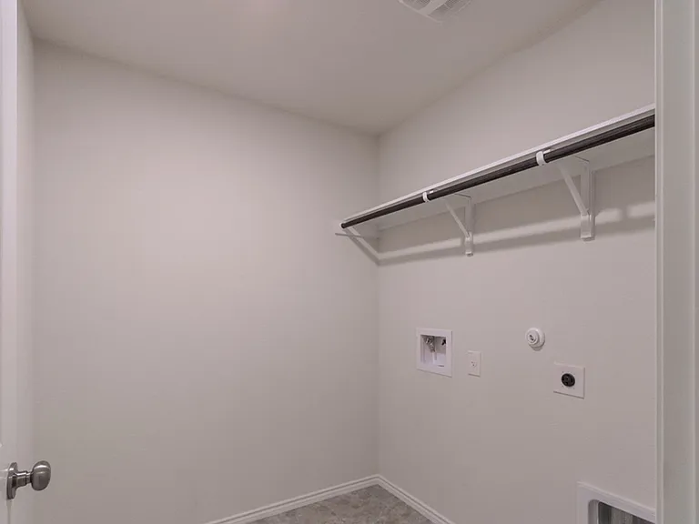809 Tabernash Dr — Photo 31
