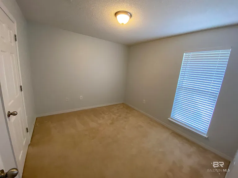 193 Lakeview Loop — Photo 15