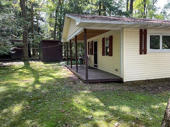 2nd image of 1786 Carll Dr
