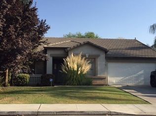10400 Starlight Peak Dr, Bakersfield, CA 93311