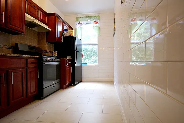 Rented by Keller Williams NYC | media 14