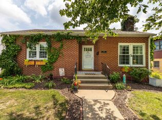 88 S Algona St, Dubuque, IA 52001