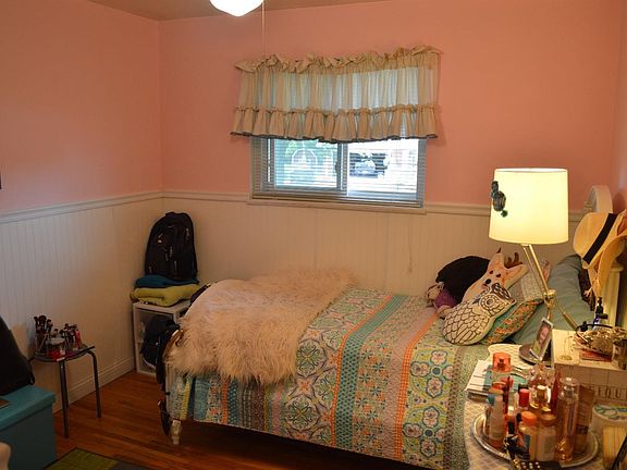 5th image of 5829 Jaqui Ln