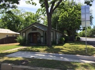 601 N Llano St, Fredericksburg, TX 78624