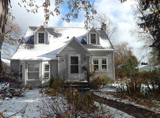 1032 Bowen St, Oshkosh, WI 54901