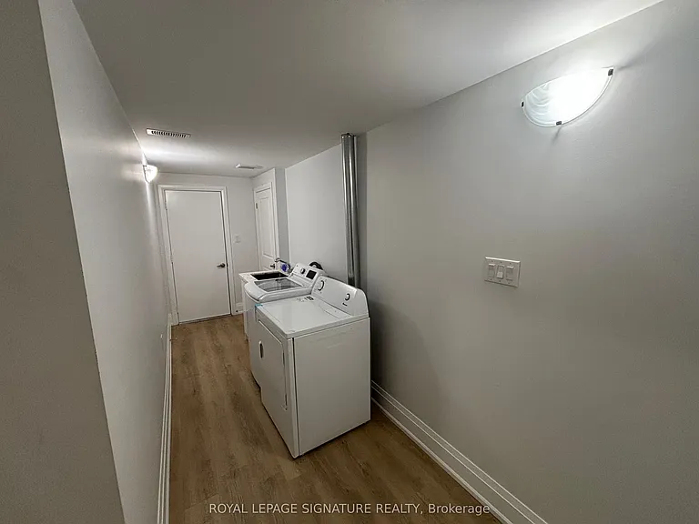897 4th St #BASEMENT — Photo 16