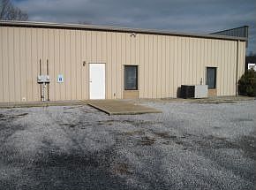 4th image of 130 W Bernard Ave
