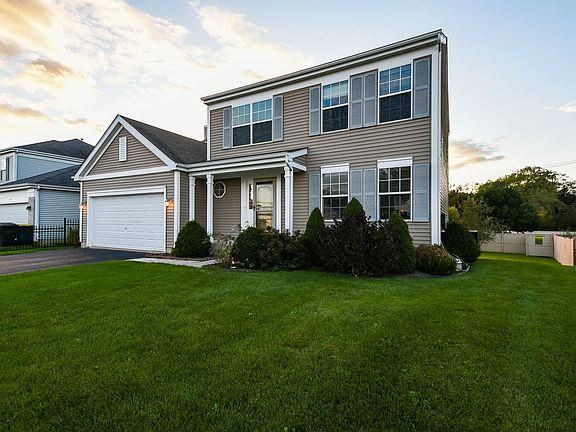 2nd image of 4120 Sarah Dr