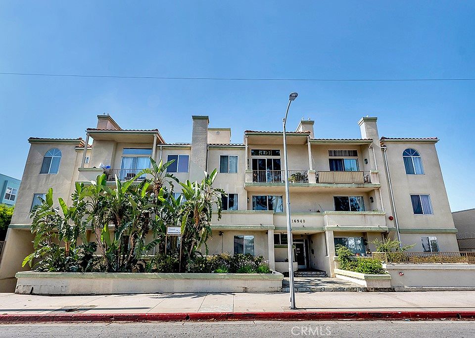 1st image of 16940 Chatsworth St Unit 206