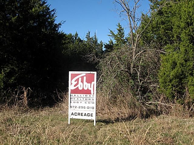 1st image of 405 Evergreen Trl