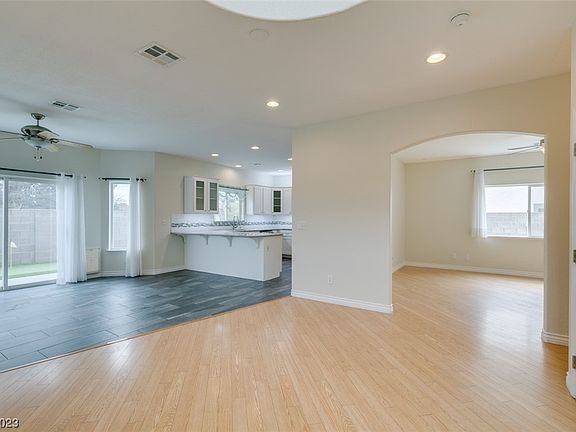5th image of 3604 Julia Waldene Ct