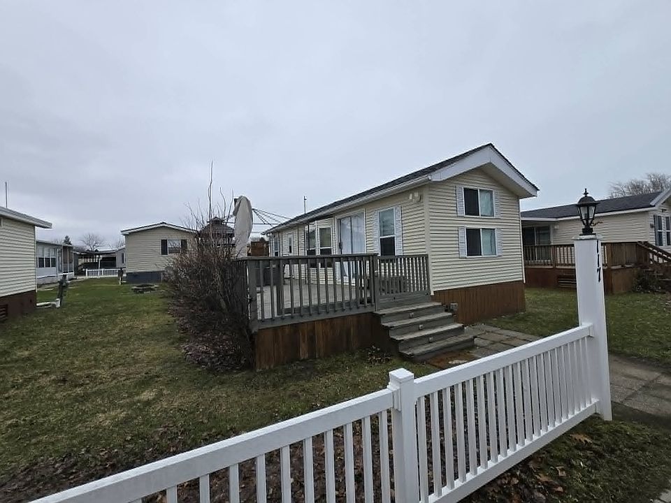 1st image of 490 Empire Rd #For117