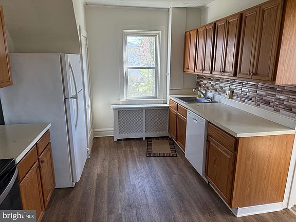 3rd image of 3202 Swede Rd