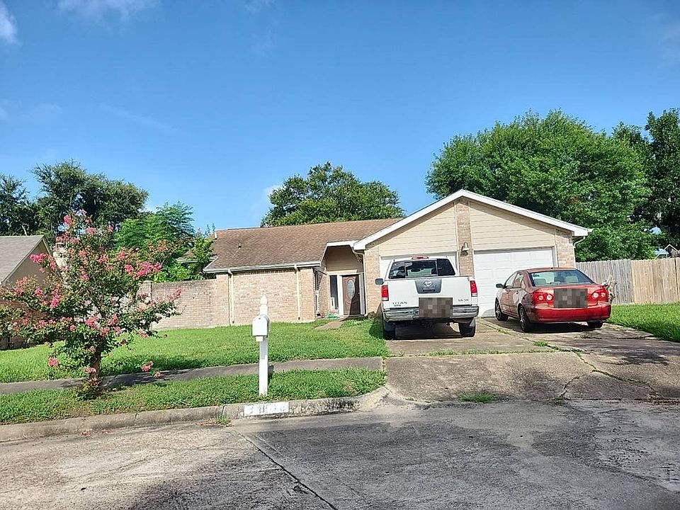 1st image of 3806 N Fleet Ct